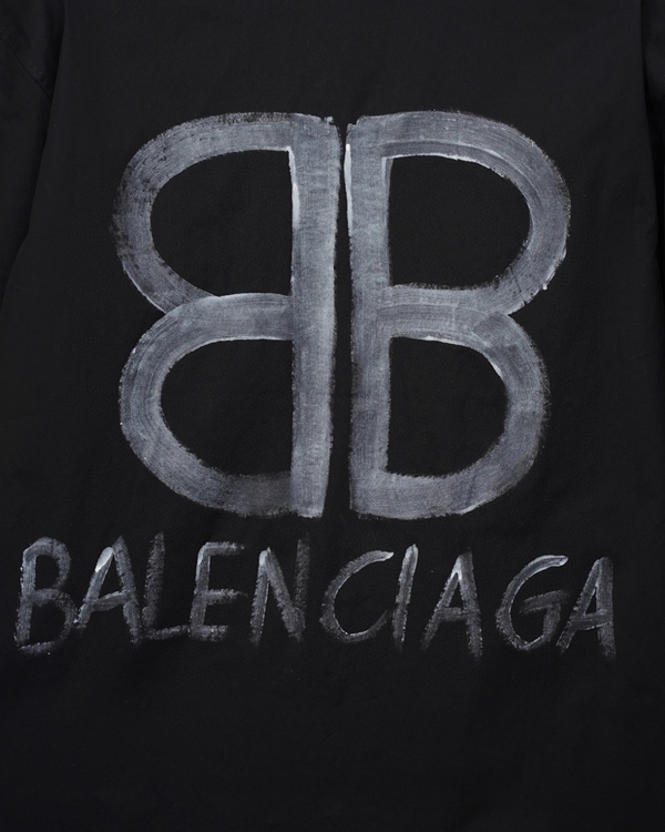 ブランドシャツ角部分ディテール